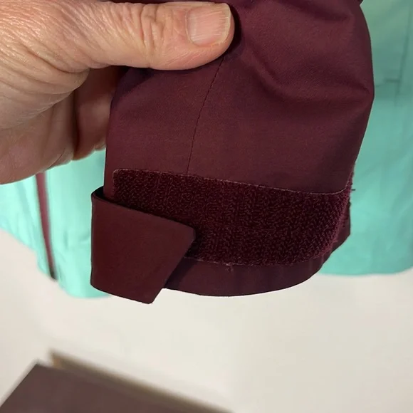 Patagonia Insulated Snowbelle Ski Snowboard Jacket in Dark Currant Size XS - Picture 9 of 15